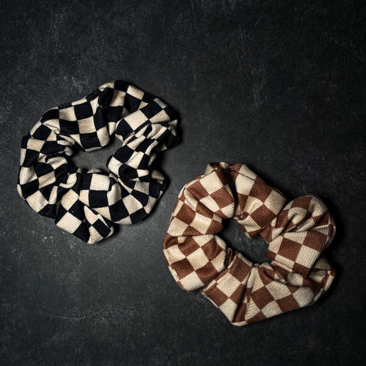 Checkered Scrunchies- 2 Pack